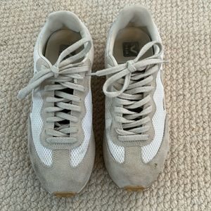 VEJA Rio Branco white sneakers size 9